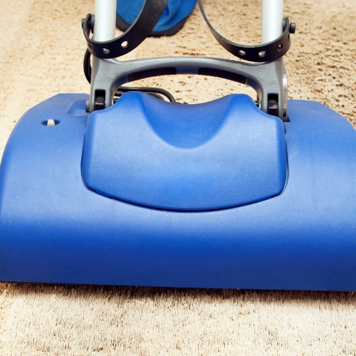 Carpet Cleaning Techniques Hot Water Extraction vs. Dry Cleaning